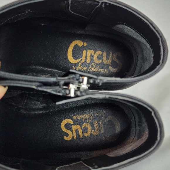 Sam Edelman Booties - Picture 8 of 9